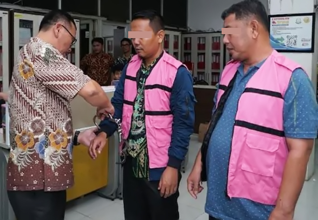 Potong Dana BOS 2 Tersangka Di OTT Kejati Sumut