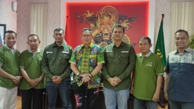Ketua DPRD Medan Terima Audiensi Panitia Pelantikan HMTN-MP, Dukung Program Padi Organik