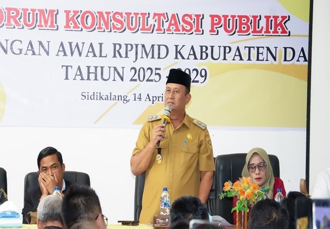 Wabup Dairi Buka Forum Konsultasi Publik RPJMD 2025–2029, Bahas Tantangan Pembangunan Daerah