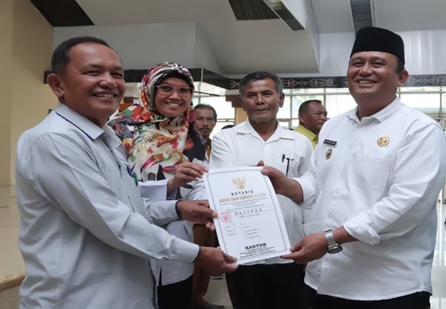 Bupati Dairi Tegaskan Komitmen Percepat Pembentukan Koperasi Merah Putih di Seluruh Desa