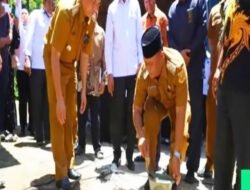 Pemkab Dairi Dukung Pembangunan Masjid Istiqomah Gunung Sitember, Wakil Bupati Letakkan Batu Pertama