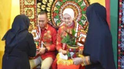 Penuh Kekeluargaan Saat Momen Pisah Sambut Kapolres
