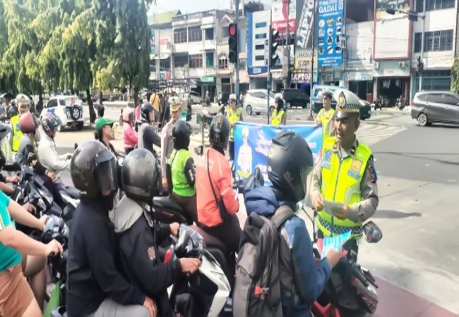 Polda Sumut Gencarkan Giat Penyuluhan dan Edukasi Pada Operasi Patuh Toba 2025