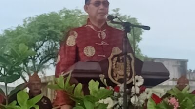 Ketua DPRD Medan Membacakan Teks Proklamasi pada Upacara HUT RI ke-80 di Lapangan Merdeka