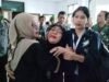Dua Terdakwa Oknum TNI Divonis 2 Tahun Penjara, Ibu Korban Penembakan Teriak Minta Keadilan
