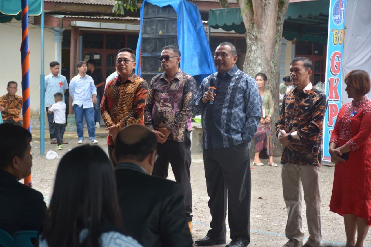 Bupati Dairi Hadiri HUT ke-60 GKPI Sidikalang