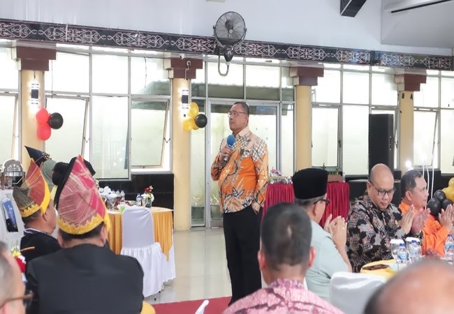 Bupati Vickner Sinaga Ajak Masyarakat Bersatu Wujudkan Dairi Maju dan Sejahtera di HUT ke-78