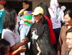 Ketua TP PKK Dairi Ajak Remaja Putri Cegah Anemia Lewat Aksi Bergizi di SMK Negeri 1 Sidikalang