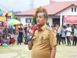 Bupati Dairi Serahkan 346 SK PPPK Formasi 2024