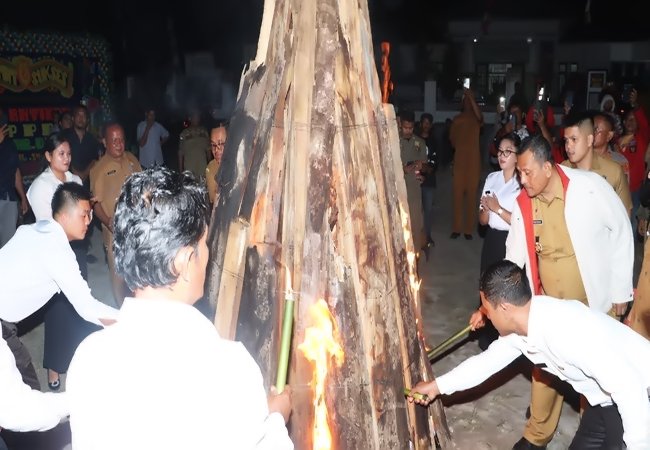 Bupati Dairi Ajak 346 PPPK Baru Tanamkan Etos Kerja dan Tanggung Jawab Lewat Malam Keakraban