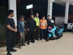 Aksi Kemanusiaan di Tengah Tugas! Personil Gegana Brimob Polda Sumut Evakuasi Ibu Bidan Korban Laka di Tapanuli Selatan