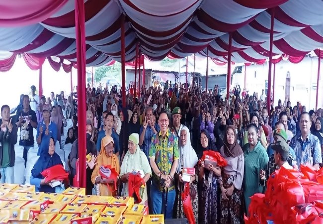 Ketua DPRD Kota Medan melaksanakan Sosialisasi Perda Nomor 4 Tahun 2012 tentang Sistem Kesehatan di Mabar