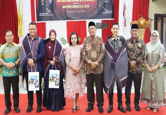 Pisah Sambut Kapolres Dairi, Suasana Hangat Warnai Momen Pergantian Kepemimpinan