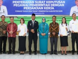 Wakil Bupati Dairi Serahkan 644 SK PPPK Formasi 2024: “Layani Masyarakat dengan Amanah”
