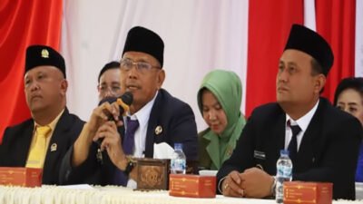 Bupati Dairi Kukuhkan 45 Anggota Paskibraka untuk Upacara HUT ke-80 RI