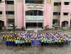 Edukasi Keselamatan, Satlantas Polres Sibolga Sambangi SMA Tri Ratna Lewat Program Police Goes To School
