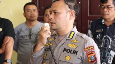 Polda Sumut Dan Polres Dairi Dampingi Kepulangan Masyarakat Parbuluan VI Dengan Situasi Aman Dan Kondusif