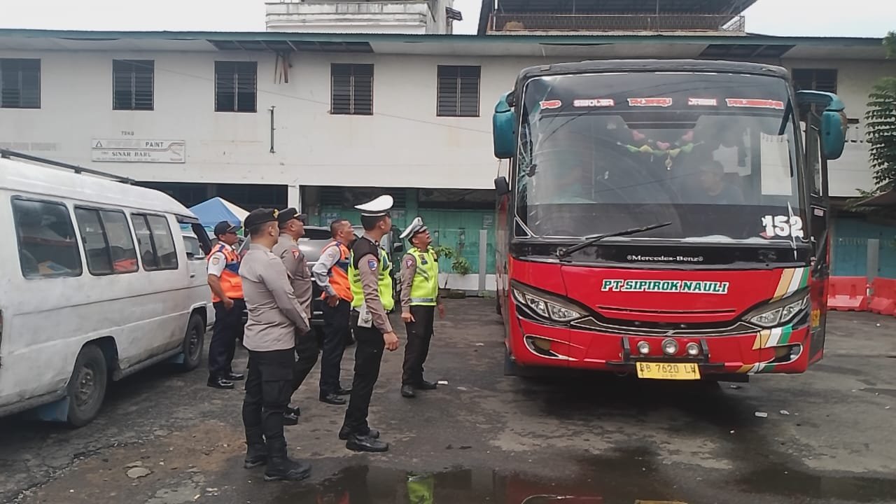 Operasi Zebra Toba 2025 Hari Kedua: Intensitas Edukasi Dan Pengawasan Lalu Lintas Di Sumut Semakin Ditingkatkan