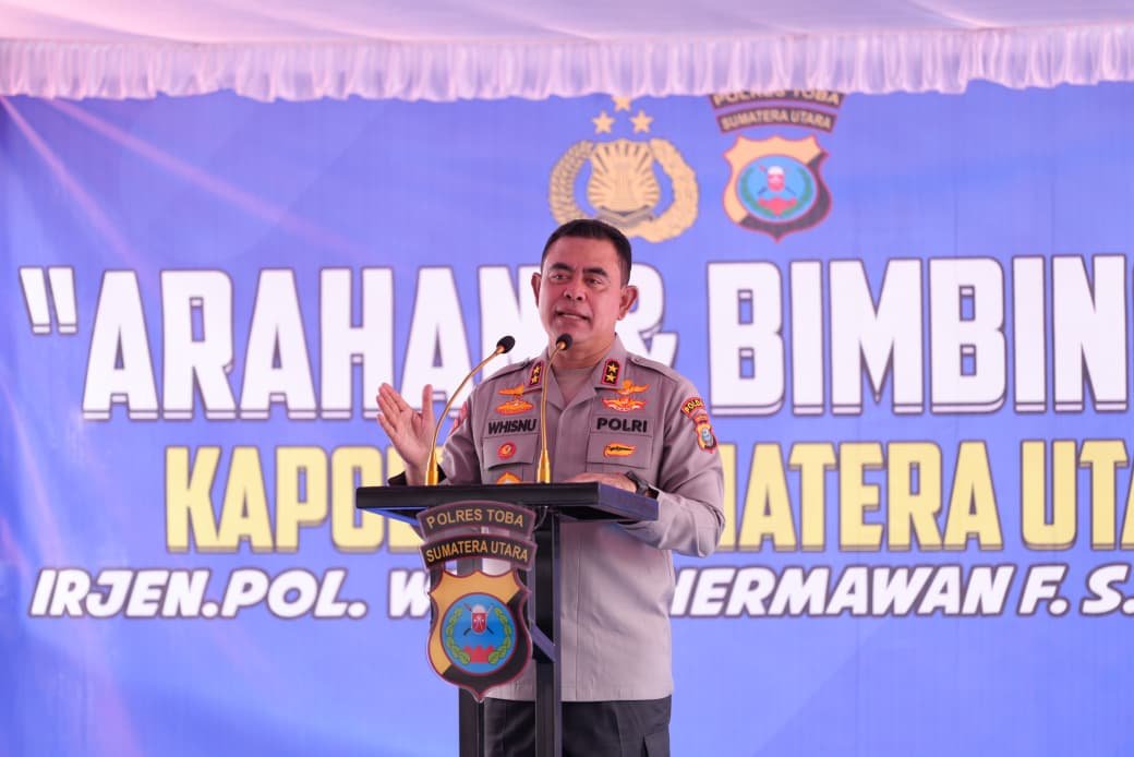 Kapolda Sumut Tekankan Profesionalisme Dan Penguatan Pelayanan Publik Saat Kunjungan Kerja Ke Polres Toba