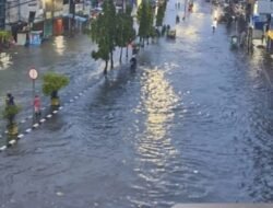 Tiga Sungai Meluap Dan Ratusan Rumah Terendam, Medan Diterjang Banjir
