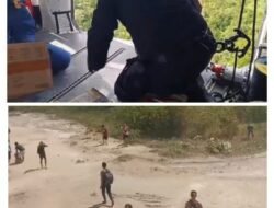 Polri Lakukan Air Drop Logistik Di Tiga Titik Terisolasi Taput–Tapteng, Pastikan Bantuan Tetap Sampai