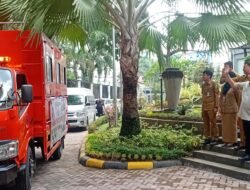 Ketua DPRD Medan Lepas Bantuan Kemanusiaan untuk Korban Bencana Aceh Tamiang