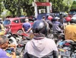 Antrian Panjang BBM Terus Terjadi, Pemkab Dairi Surati Pertamina Minta Tambahan Kuota