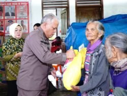 Kajati Sumut Salurkan Bantuan bagi Korban Bencana di Pansurbatu