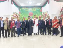 Ibadah Khusyuk dan Kepedulian Sosial Warnai Natal 2025 Parsadaan Toga Manullang Medan Timur–Perjuangan