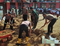 Sekolah Terdampak Bencana Dibersihkan, Brimob–TNI Percepat Pemulihan Pendidikan Di Tapanuli Tengah