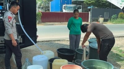 Brimob Sumut Bantu Warga Bangkit, Rumah, Jalan Dan Air Bersih Dipulihkan