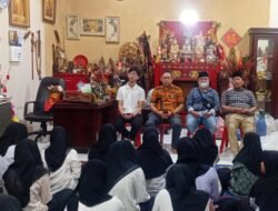 Ketua Gemabudhi Sumut yang Juga Ketua Permabudhi Sumut Buka Puasa Bersama Anak Yatim