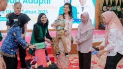 Kahiyang Ayu Serahkan 135 Kursi Roda Adaptif Bagi Anak Penyandang Cerebral Palsy Di Sumut