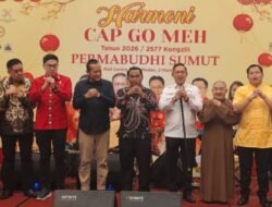 Harmoni Cap Go Meh 2577 Kongzili di Medan, Ribuan Warga Padati Centre Point Mall