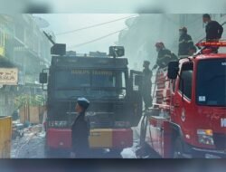 Gerak Cepat Brimob Sumut! AWC Diterjunkan, Kebakaran Ruko Di Pematangsiantar Berhasil Dikendalikan Tanpa Korban Jiwa