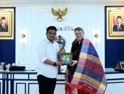 Terima Dubes Australia, Bobby Nasution Harapkan Kerja Sama Dengan Sumut Semakin Luas