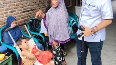 Peringati Bulan Bung Karno, Ketua DPRD Medan Salurkan Bantuan untuk Anak Penderita Stunting dan Hidrosefalus