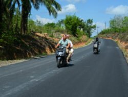 Perbaikan Jalan Hutaimbaru-Sipiongot Mulai Berjalan, Warga Rasakan Dampak Ekonomi Dan Mobilitas Meningkat