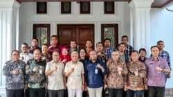 Gunungsitoli Capai Target UHC, Wagub Surya Minta Pelayanan Kesehatan Terus Diperkuat