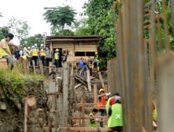 Tinjau Proyek Turap Di Nias, Bobby Nasution Minta Pengerjaan Dipercepat Jelang Nataru