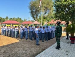 Selain Kegiatan Fisik Dan Non fisik, Satgas TMMD 130 Kodim 1416/Muna Juga Latih PBB Siswa/wi SMU 1 Kabawo